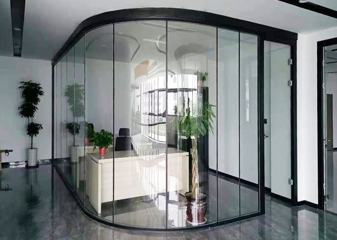 办公室安装玻璃隔断该怎么设计